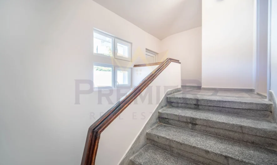 Тристаен апартамент след основен ремонт Гръцка Махала – гр. Варна -  - снимка 24 - Имоти Премиер