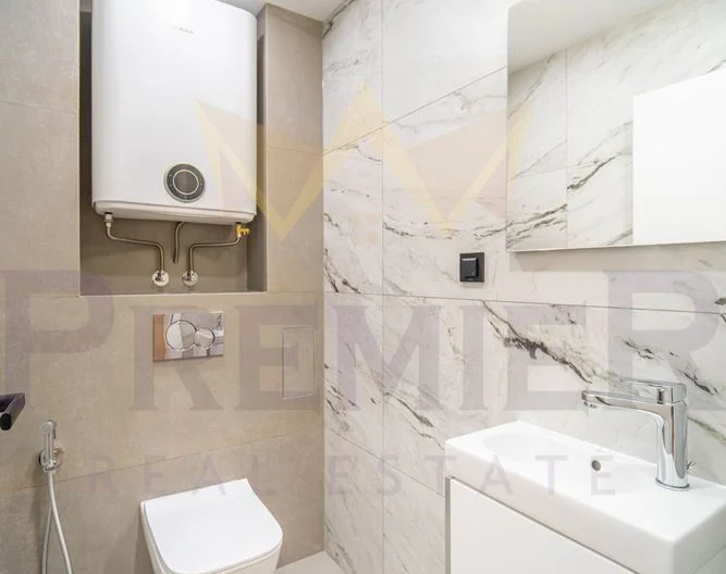 Тристаен апартамент след основен ремонт Гръцка Махала – гр. Варна -  - снимка 35 - Имоти Премиер