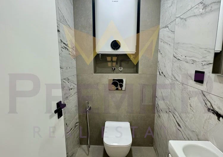 Тристаен апартамент след основен ремонт Гръцка Махала – гр. Варна - - снимка 8 - Имоти Премиер