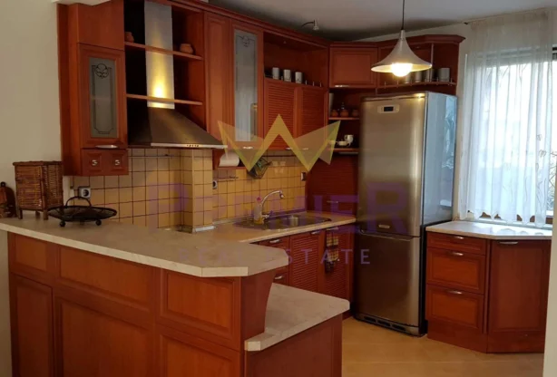 Агенция за недвижими имоти - Имоти Премиер - имот - 1186334, Цена: 800 EUR