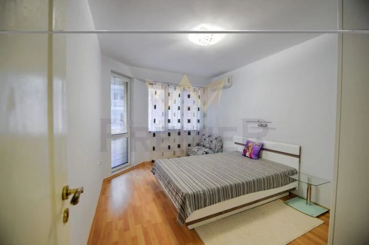 TRISTAEN APARTAMENT, SPORTNA ZALA -  - snimka 7 - Imoti Premier