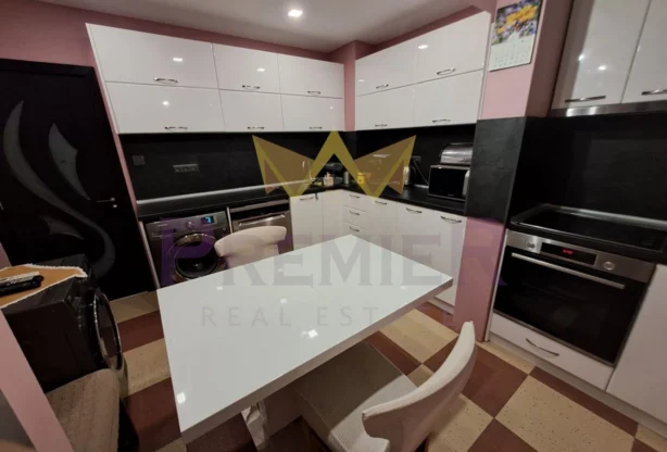 Агенция за недвижими имоти - Имоти Премиер - имот - 1160087, Цена: 650 EUR