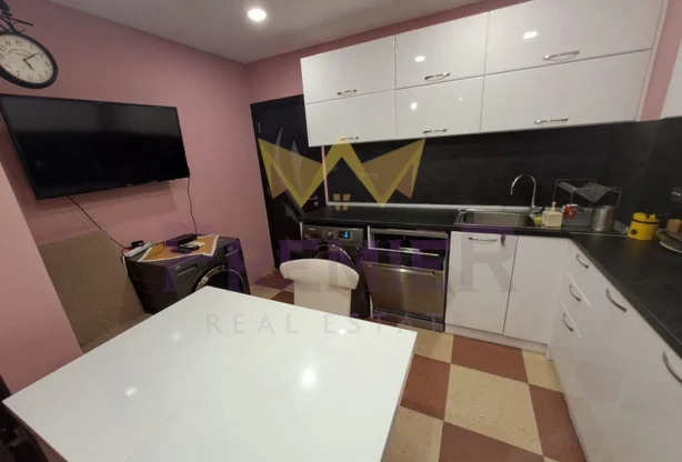 Агенция за недвижими имоти - Имоти Премиер - имот - 1160087, Цена: 650 EUR