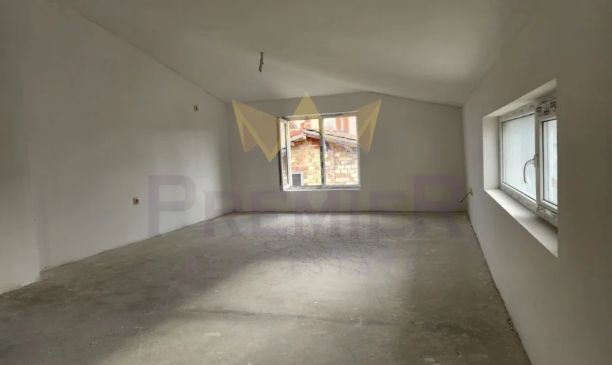 Тристаен Апартамент Царево - - снимка 3 - Имоти Премиер