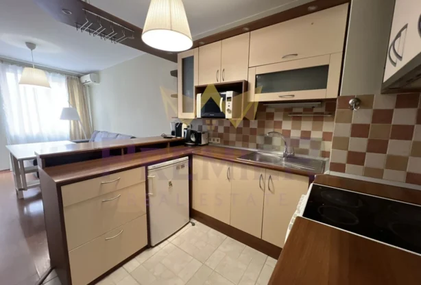 ТРИСТАЕН АПАРТАМЕНТ, ЦЕНТЪР -  - снимка 1 - Имоти Премиер