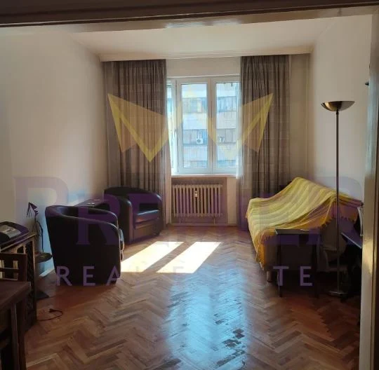 Тристаен апартамент Център -  - снимка 1 - Имоти Премиер