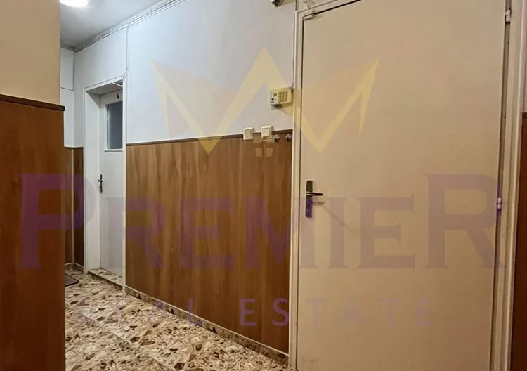 ТРИСТАЕН АПАРТАМЕНТ, ЦЕНТЪР - - снимка 13 - Имоти Премиер