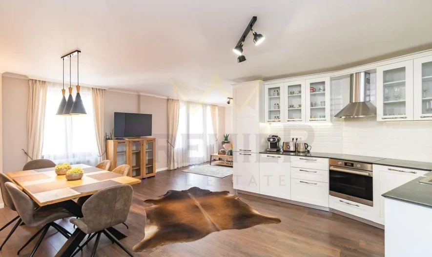 ТРИСТАЕН АПАРТАМЕНТ, ЦЕНТЪР - - снимка 3 - Имоти Премиер