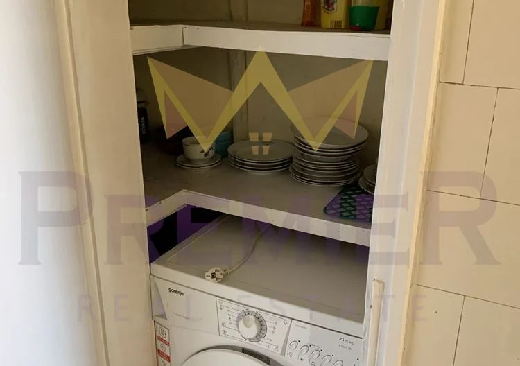 ТРИСТАЕН АПАРТАМЕНТ ЦЕНТЪР -  - снимка 3 - Имоти Премиер