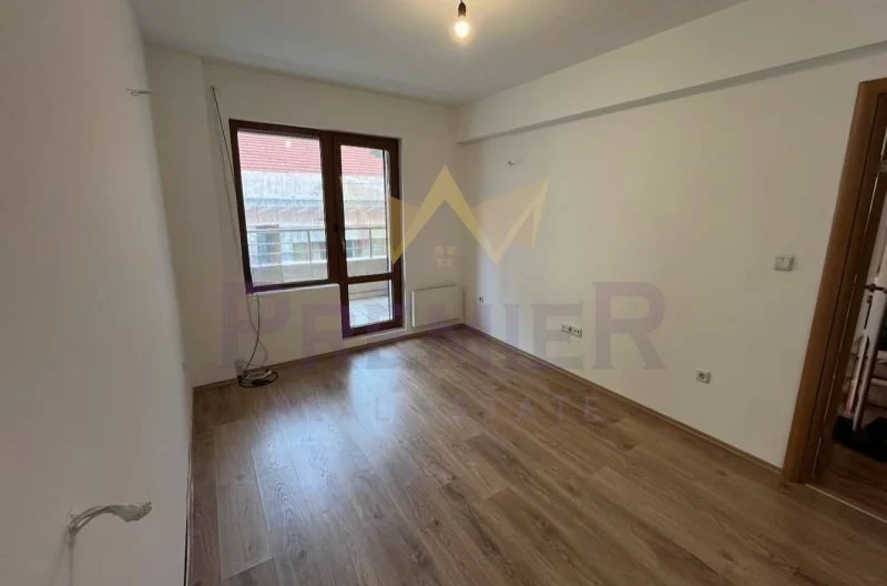 Тристаен апартамент Център - - снимка 3 - Имоти Премиер