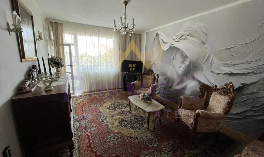 ТРИСТАЕН АПАРТАМЕНТ ЦЕНТЪР - - снимка 3 - Имоти Премиер