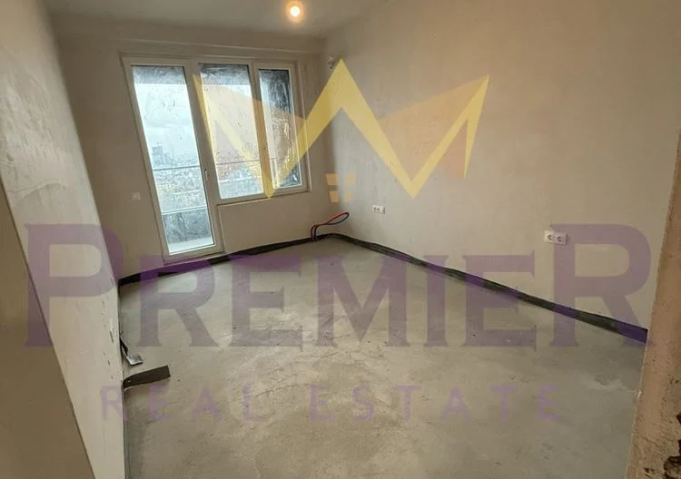 Тристаен апартамент Център -  - снимка 4 - Имоти Премиер