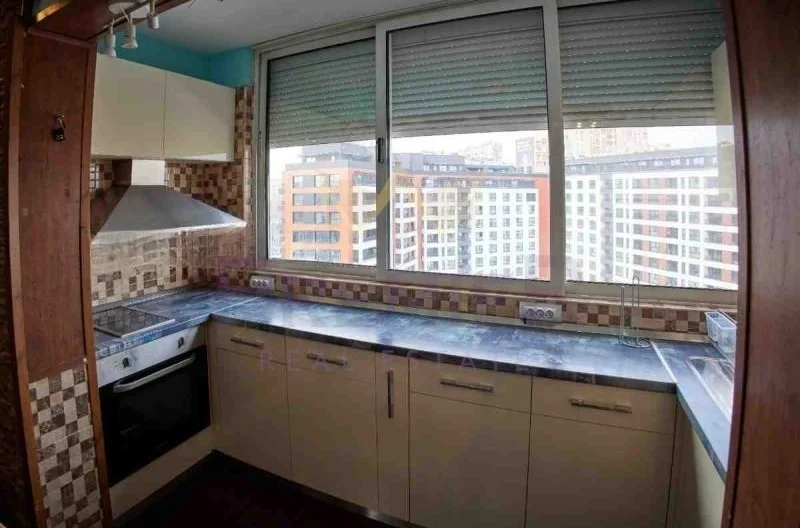 Тристаен апартамент Център -  - снимка 4 - Имоти Премиер