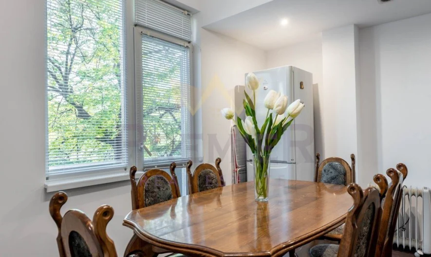 ТРИСТАЕН АПАРТАМЕНТ, ЦЕНТЪР -  - снимка 7 - Имоти Премиер