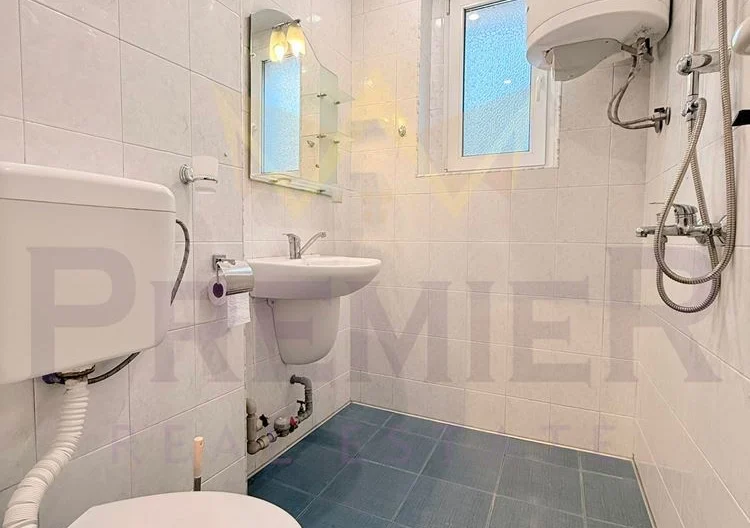 Тристаен Апартамент Център гр.Варна -  - снимка 6 - Имоти Премиер