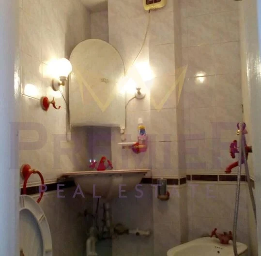 ТРИСТАЕН АПАРТАМЕНТ ЦЕНТРАЛНА ПОЩА - - снимка 12 - Имоти Премиер