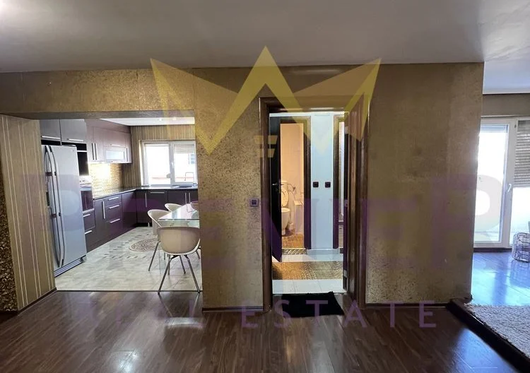 ТРИСТАЕН АПАРТАМЕНТ ЦЕНТРАЛНА ПОЩА -  - снимка 3 - Имоти Премиер