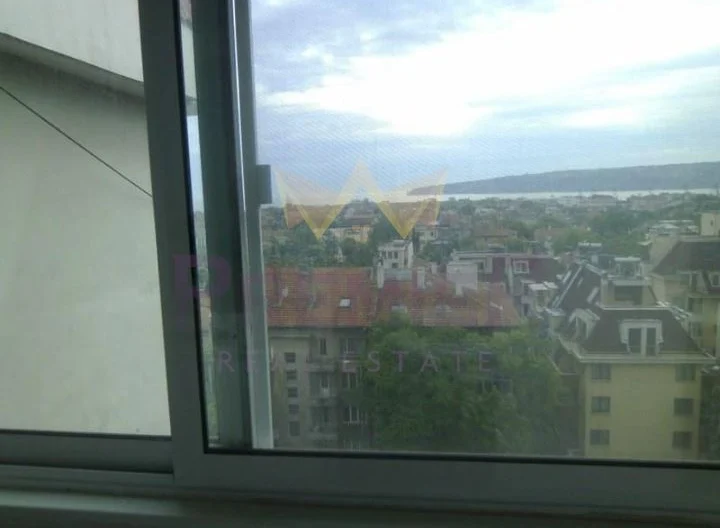 ТРИСТАЕН АПАРТАМЕНТ ЦЕНТРАЛНА ПОЩА - - снимка 9 - Имоти Премиер