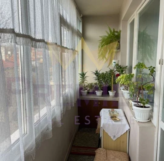 ТРИСТАЕН АПАРТАМЕНТ, ЦВЕТЕН КВАРТАЛ -  - снимка 14 - Имоти Премиер