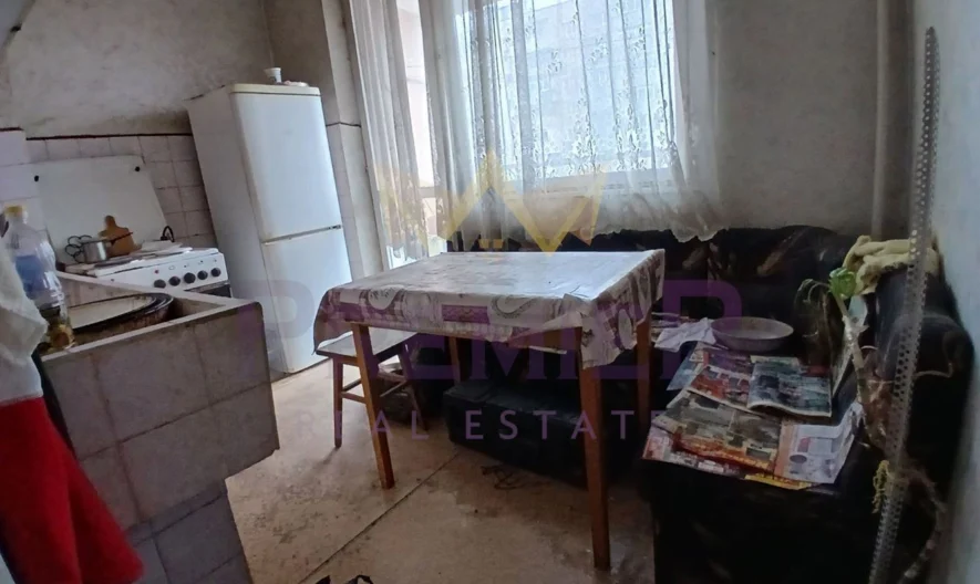 ТРИСТАЕН АПАРТАМЕНТ, ЦВЕТЕН КВАРТАЛ - - снимка 3 - Имоти Премиер