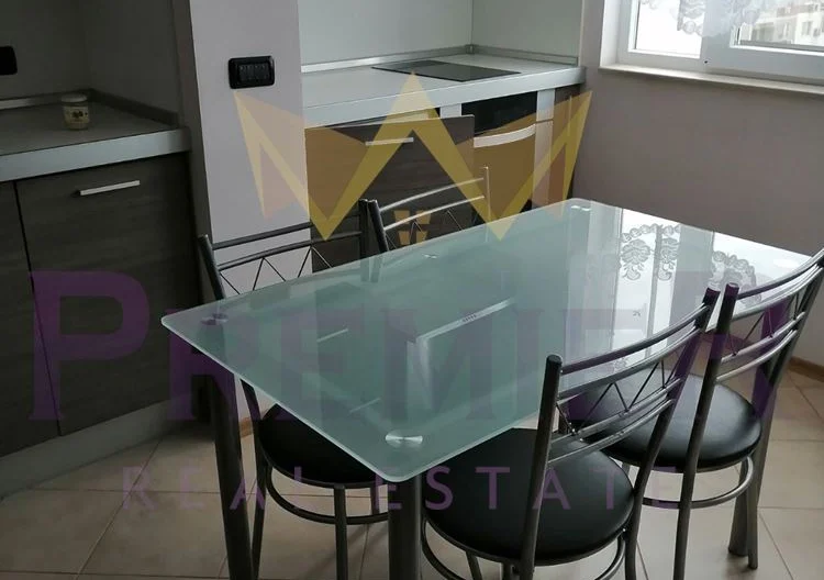 ТРИСТАЕН АПАРТАМЕНТ ЦВЕТЕН КВАРТАЛ -  - снимка 5 - Имоти Премиер