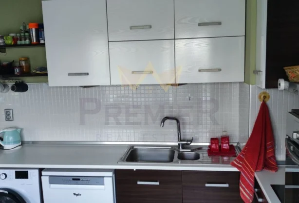 Агенция за недвижими имоти - Имоти Премиер - имот - 1157050, Цена: 800 EUR