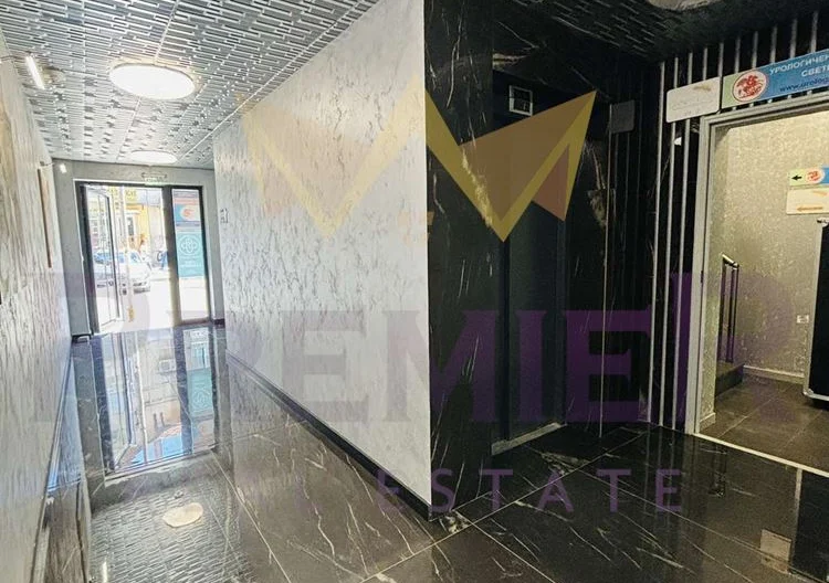 Тристаен апартамент ул. Баба Тонка - - снимка 13 - Имоти Премиер