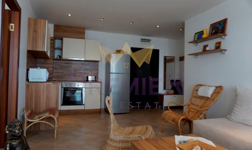 Тристаен апартамент в гр. Бяла, област Варна -  - снимка 11 - Имоти Премиер