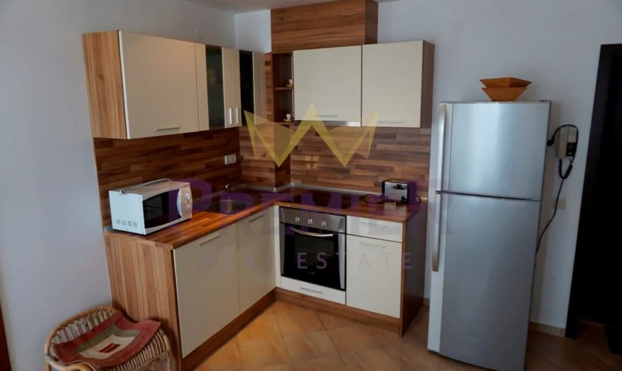 Тристаен апартамент в гр. Бяла, област Варна -  - снимка 2 - Имоти Премиер