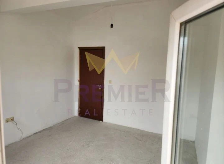 Тристаен апартамент в гр. Царево -  - снимка 5 - Имоти Премиер