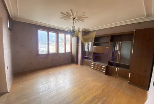 Агенция за недвижими имоти - Имоти Премиер - имот - 995245, Цена: 80000 EUR