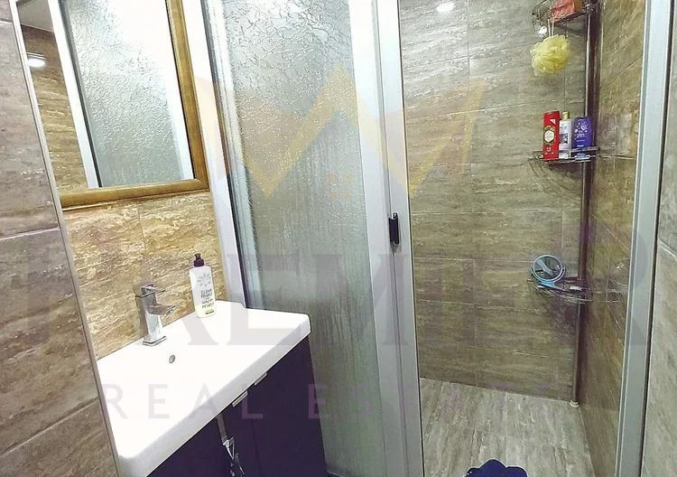 Тристаен апартамент в град Добрич - - снимка 13 - Имоти Премиер