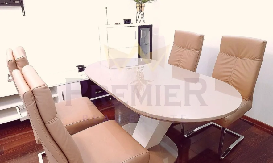 Тристаен апартамент в град Добрич -  - снимка 3 - Имоти Премиер