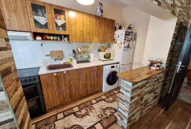 Агенция за недвижими имоти - Имоти Премиер - имот - 1003275, Цена: 122400 EUR