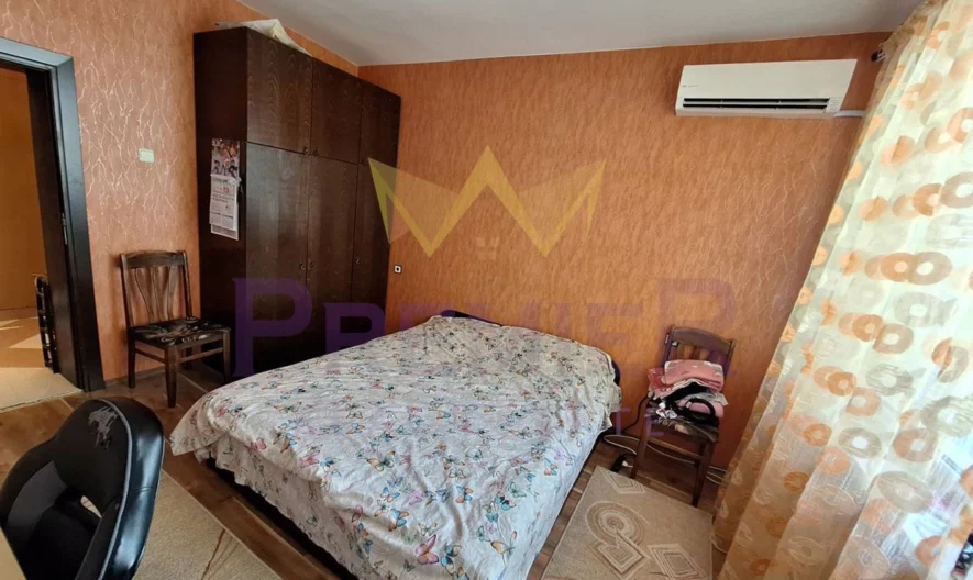 Тристаен апартамент в идеален център на гр. Добрич -  - снимка 12 - Имоти Премиер