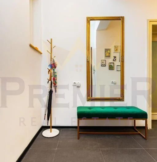 Тристаен апартамент в идеалния център на гр. Пловдив -  - снимка 3 - Имоти Премиер