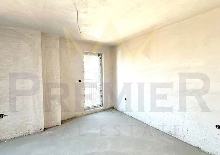 Тристаен апартамент в Колхозен пазар - - снимка 7 - Имоти Премиер