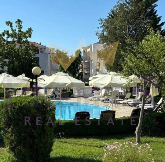 Тристаен апартамент в комплекс с басейн и охрана – Свети Влас -  - снимка 7 - Имоти Премиер