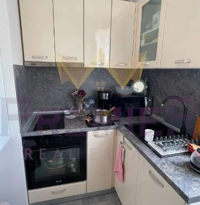 Агенция за недвижими имоти - Имоти Премиер - имот - 998104, Цена: 205000 EUR