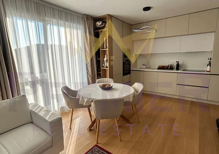 Тристаен апартамент в кв. Беломорски - - снимка 5 - Имоти Премиер