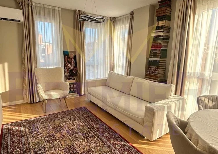 Тристаен апартамент в кв. Беломорски - - снимка 8 - Имоти Премиер