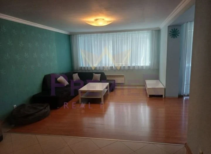 Тристаен апартамент в кв. Бояна - - снимка 1 - Имоти Премиер