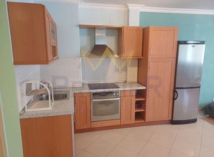 Тристаен апартамент в кв. Бояна - - снимка 4 - Имоти Премиер