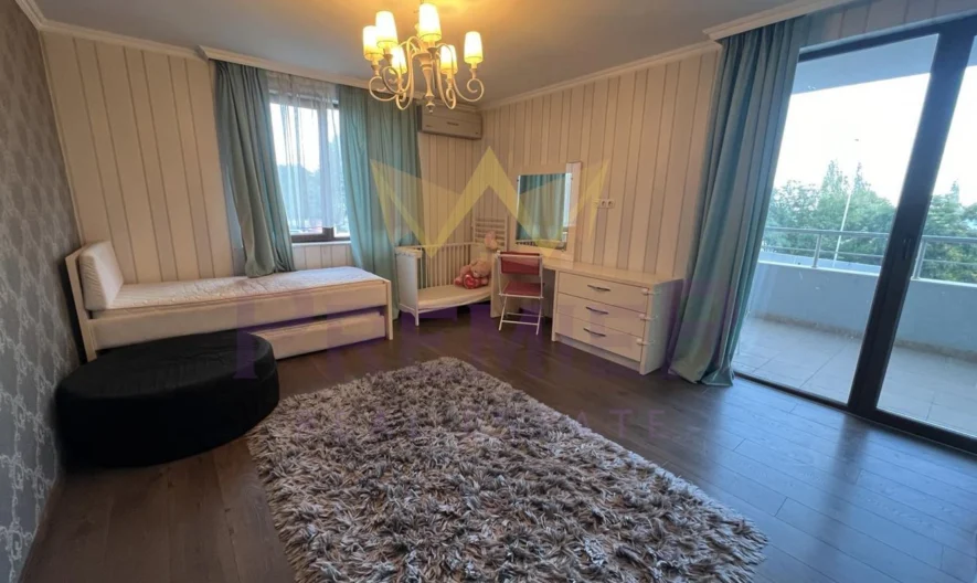 ТРИСТАЕН АПАРТАМЕНТ В КВ. БРИЗ, ГР. ВАРНА - - снимка 9 - Имоти Премиер