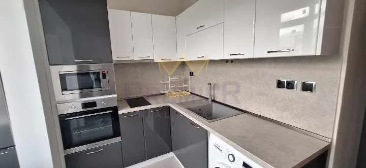 Тристаен апартамент в кв. Чайка -  - снимка 4 - Имоти Премиер