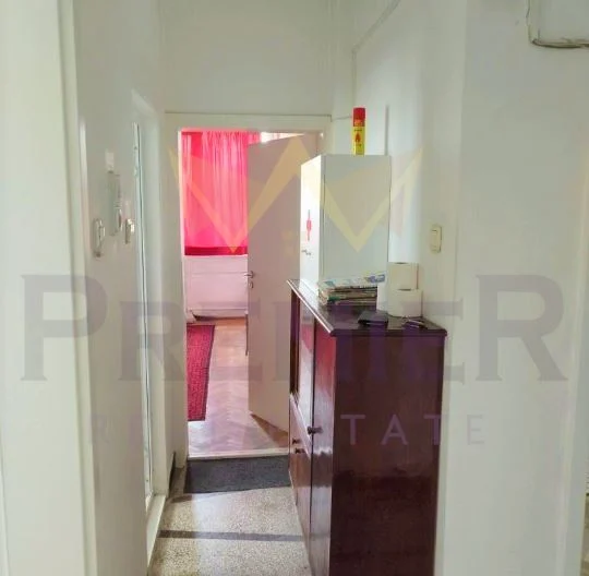 Тристаен апартамент в кв. Иван Вазов -  - снимка 9 - Имоти Премиер