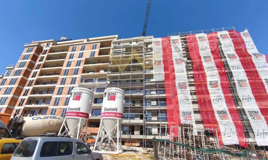 Тристаен апартамент в кв. Изгрев -  - снимка 8 - Имоти Премиер