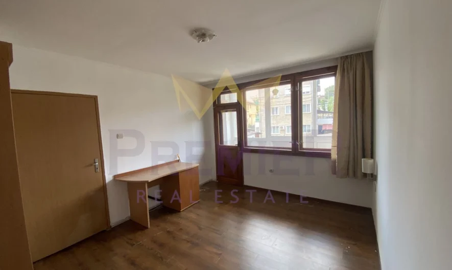 Тристаен апартамент в кв. Каменица -  - снимка 6 - Имоти Премиер