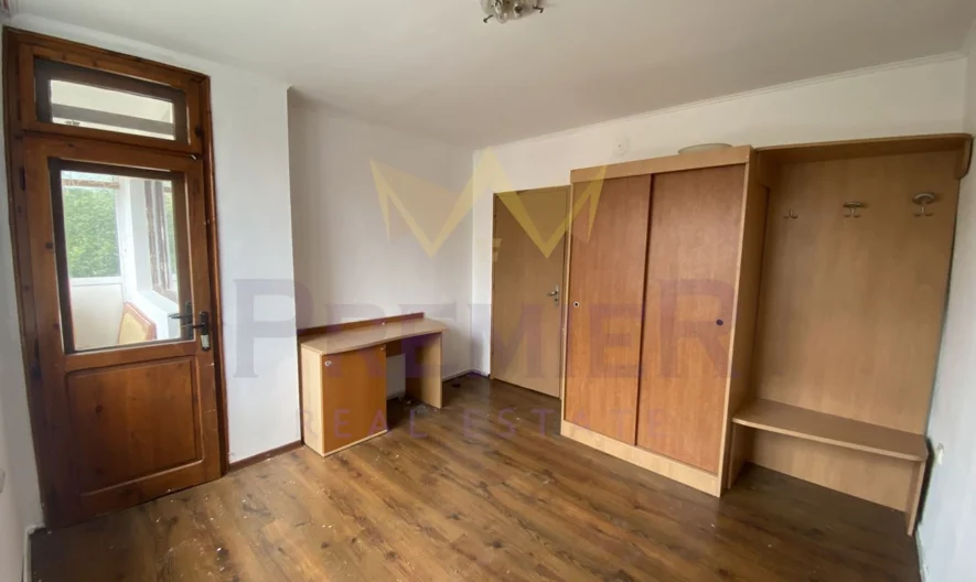 Тристаен апартамент в кв. Каменица -  - снимка 8 - Имоти Премиер