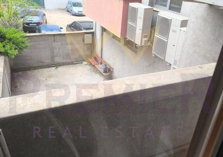 Тристаен апартамент в кв. Кършияка -  - снимка 10 - Имоти Премиер